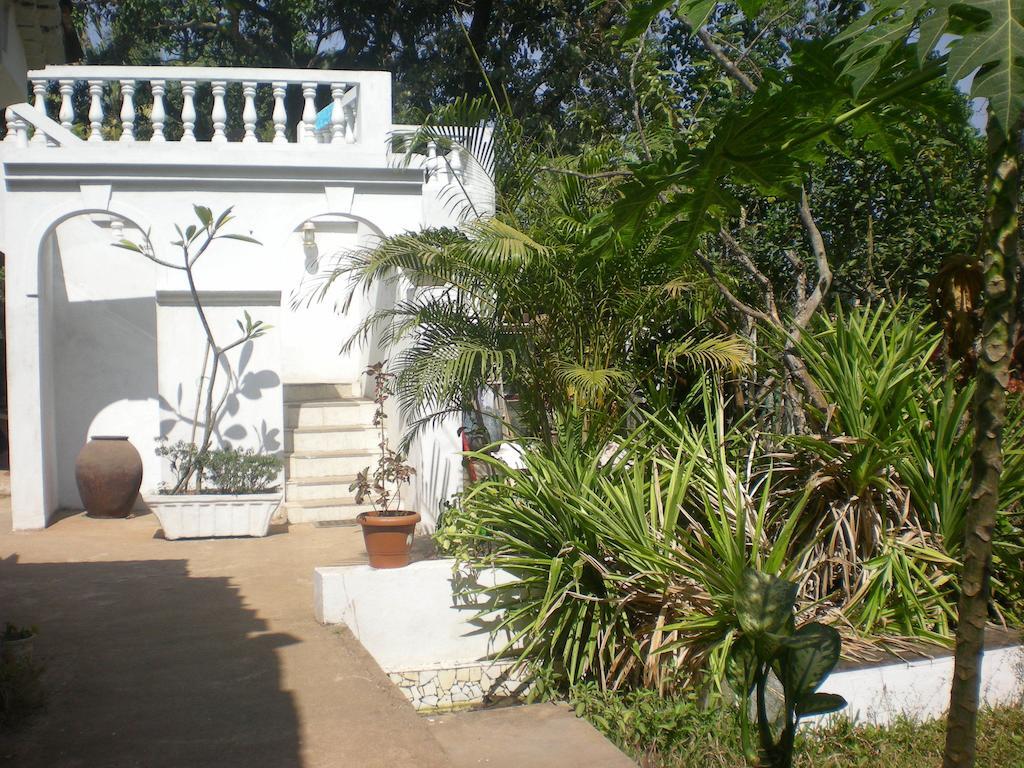 Quarto De Casa Tipri Saligao Bagian luar foto